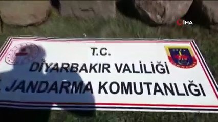 - Diyarbakır’da Asur dönemine ait üzeri kabartma yazılı taş ele geçirildi