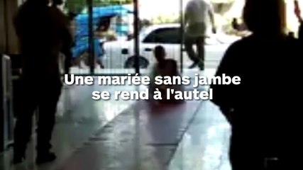 Une mariée sans jambe se rend à l'autel le jour de son mariage