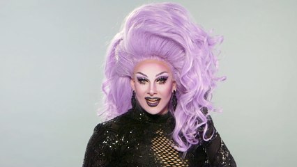 Drag Mothers & Daughters: Alexis Michelle & Jan Sport | Cosmo Queens