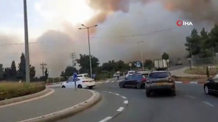 - Orman yangınları nedeniyle binlerce İsrailli evinden tahliye edildi