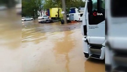 Meteoroloji uyarmıştı! Bursa’da sağanak ve dolu hayatı felç etti