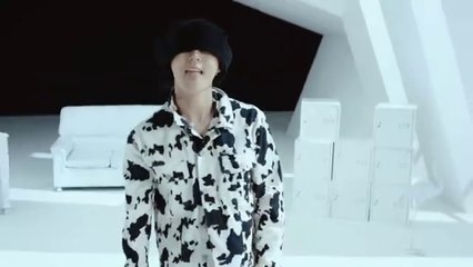 던 (DAWN) - 던디리던 (Feat. Jessi) MV