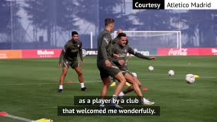 I was in tears over Barca exit - Suarez