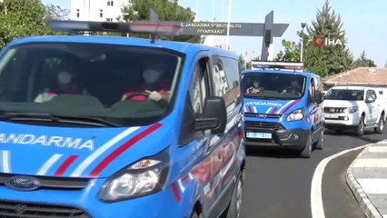 Kırmızı kategoride aranan teröristin sağ kolu olan avukat tutuklandı