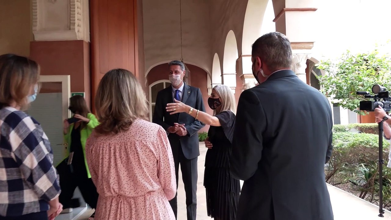 La Junta y Badalona firman un protocolo para el fomento de la cultura andaluza