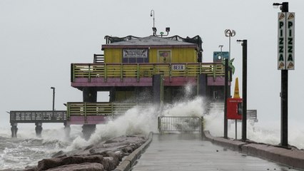 Hurricane Delta Approaches the Gulf Coast As a Category 3