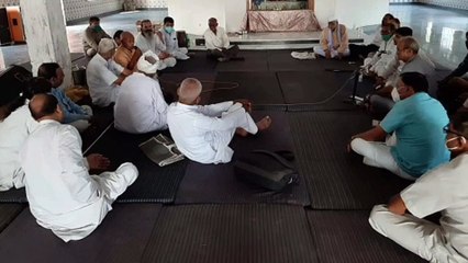 परमधाम मंदिर पर कवि सम्मेलन का हुआ आयोजन