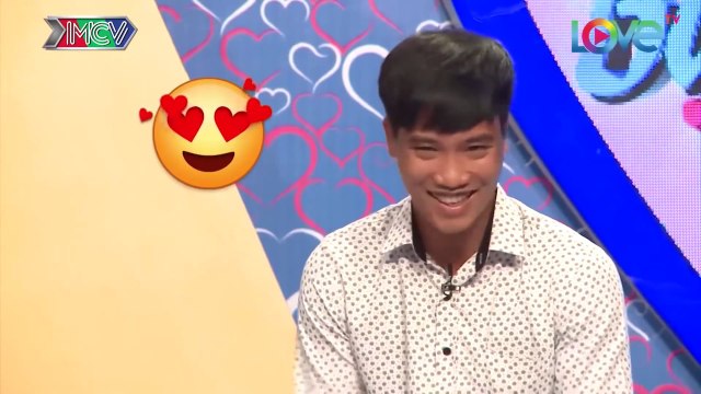 Anh chàng đáng yêu tặng quà bạn gái lần đầu gặp mặt bằng MÓN ĂN TỰ NẤU BMHH