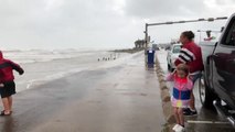 L'uragano Delta fa meno paura ma imperversa su una Louisiana devastata