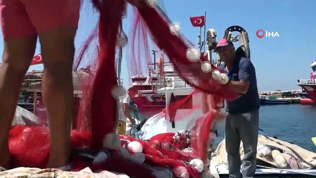 Tezgahlarda palamut azaldı, fiyatlar 15 liradan 25 liraya yükseldi