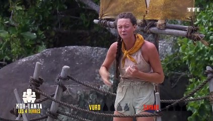 Brice se prend un poteau sous l'oeil de Denis Brogniart dans Koh-Lanta, les 4 Terres sur TF1