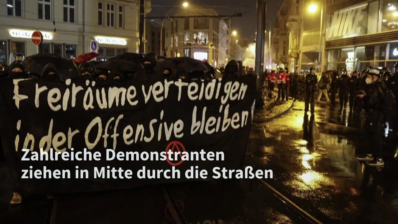 Ausschreitungen in berlin nach räumung von linkem hausprojekt