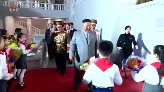Corea del Nord: 75° anniversario del Partito dei lavoratori, Kim c'è