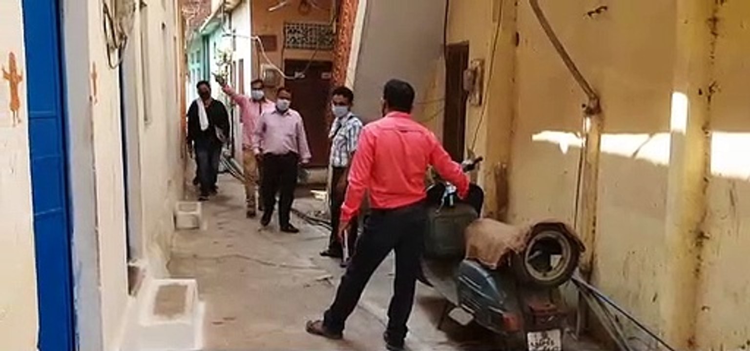 शहर में डेंगू जांच के लिए पहुंची मलेरिया विभाग की टीम