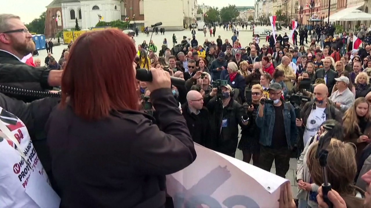 'Lang lebe die Freiheit': Anti-Masken Proteste in Europa