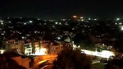 धरती के भगवान के सम्मान में 5 मिनट लाइटें बंद रहने से जगमगाई सूर्यनगरी...