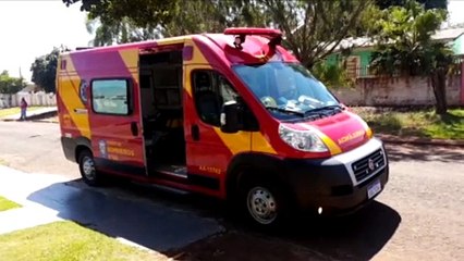 Mulher é atingida por carro no Bairro Santa Felicidade