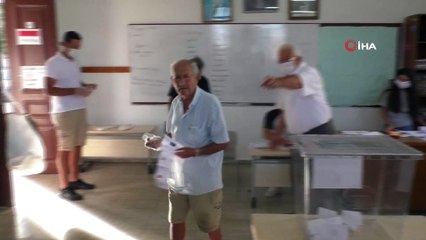 - KKTC halkı cumhurbaşkanını seçmek için sandık başında