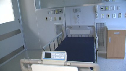 한국어 연수하러 입국한 네팔인 11명 무더기 확진 / YTN