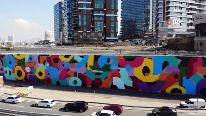 Tepki toplayan dev grafitiler böyle görüntülendi