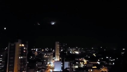 ¿Fiesta en el Humboldt? Reportan "espectáculo" de luces en El Ávila (+ Vídeo)