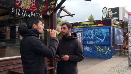 COVID en Europa: Berlín cierra los bares, los madrileños pasan el puente en casa