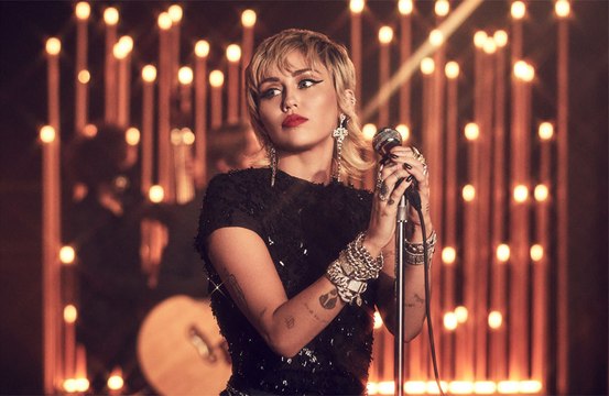 MTV Unplugged : Miley Cyrus prépare des reprises de Pearl Jam et Britney Spears