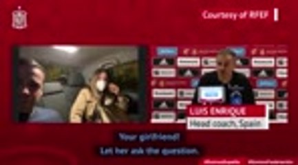 Luis Enrique asked a question by journalist's girlfriend from a taxi