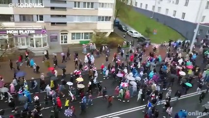 شاهد: شرطة بيلاروس توقف عشرات المتظاهرين في مينسك