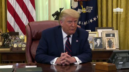 Trump recibe el alta al no haber riesgo "de que transmita el virus a otros"