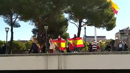 Banderas franquistas en Colón con motivo del 12 de octubre