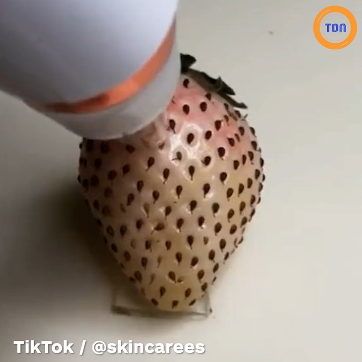 Regardez l’efficacité de cet aspirateur à points noirs !