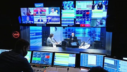 "66 minutes" : une notification au feu rouge, l'absurdité du monde moderne