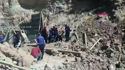 Kahramanmaraş'ta bir inşaatta meydana gelen göçükte 2 işçi hayatını kaybetti