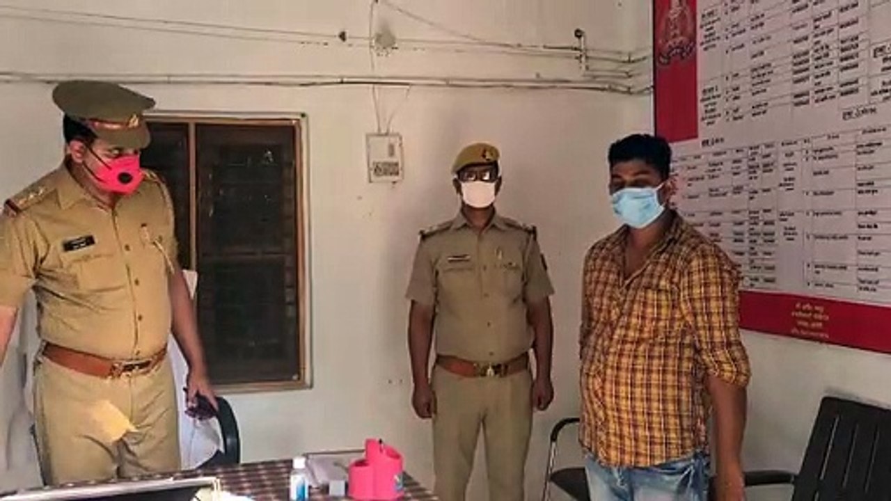 एटीएम क्लोनिंग कर बैंक खातों से रुपये निकालने वाला अन्तर्जनपदीय साइबर अपराधी गिरफ्तार