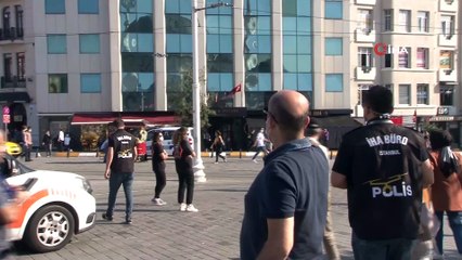 Taksim’de turistlere yönelik korona virüs denetimi