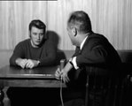 05 03 1966 - Midi Variétés  ORTF Méditerranée - Johnny Hallyday à Marseille - Interview à l'hôtel de ville
