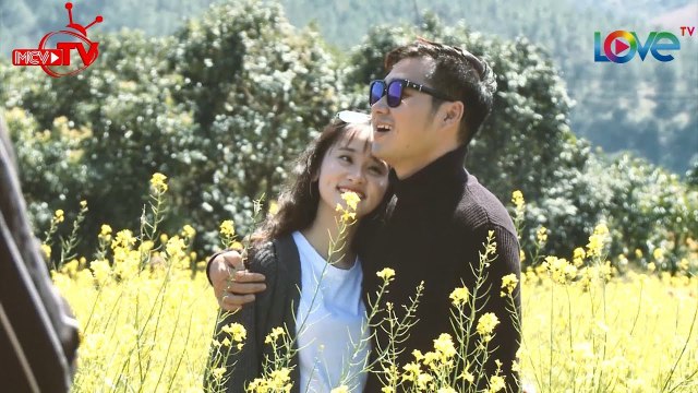 MC Thanh Phú ghen khi streamer Kim Tuyền quá tự nhiên để các chàng trai khác ôm hôn