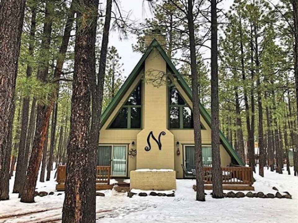 Cozy cabin adventures to escape to in Arizona...