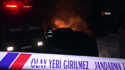 Amasya’da ahır yangını: 16 büyükbaş hayvan telef oldu