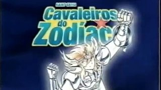 Comercial dos mangás dos Cavaleiros do Zodíaco pela Conrad Editora