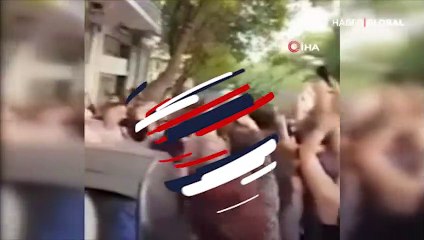 Yunanistan'da eski devlet başkanına yumruklu saldırı