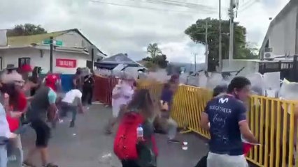 ext-manifestaciones-casa-presidencial-121020