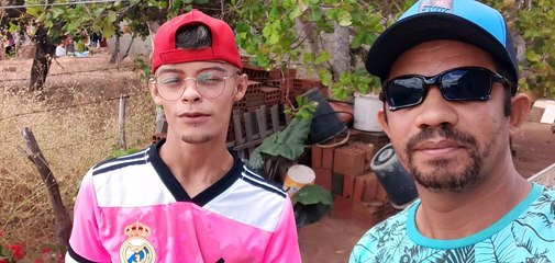 homenagem Isis