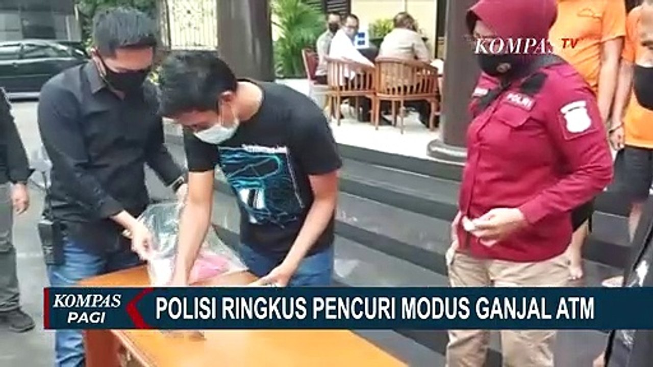 Modus Pengganjal ATM, Pelaku Kuras Uang Korban Hingga Puluhan Juta Rupiah