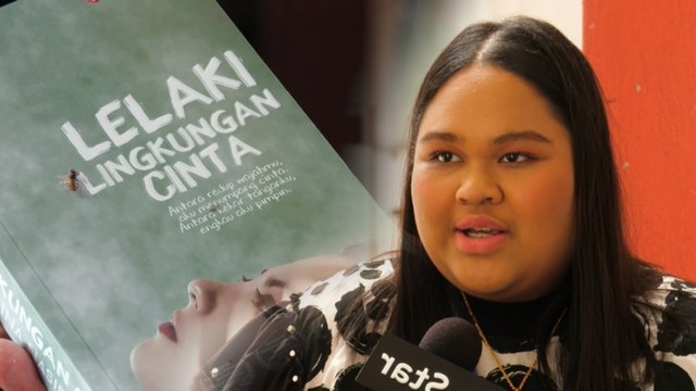 Cik B dah jadi pelakon! Kelakar siap tunjuk gaya orang lidah pendek bercakap...