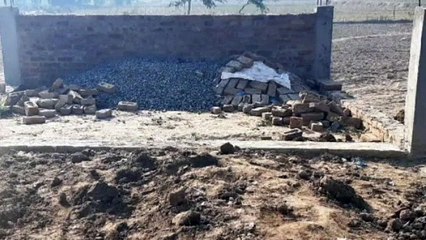 दबंगों ने ग्राम पंचायत की भूमि पर किया कब्जा