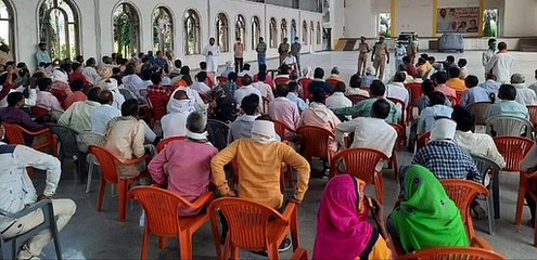 सांसद के जनता दरबार में पहुंचे सैकड़ों की संख्या में फरियादी