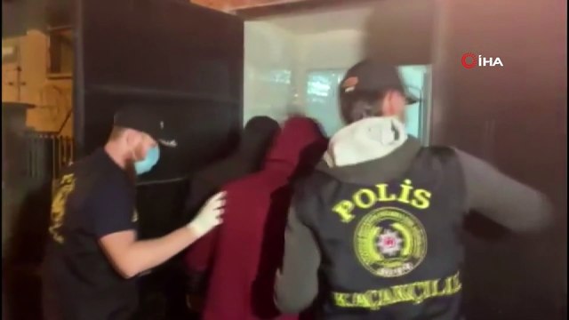 Avcılar’da etil alkol operasyonu: 6 ton etil alkol ele geçirildi