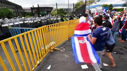 Estallido de violencia frente a la Casa Presidencial en Costa Rica